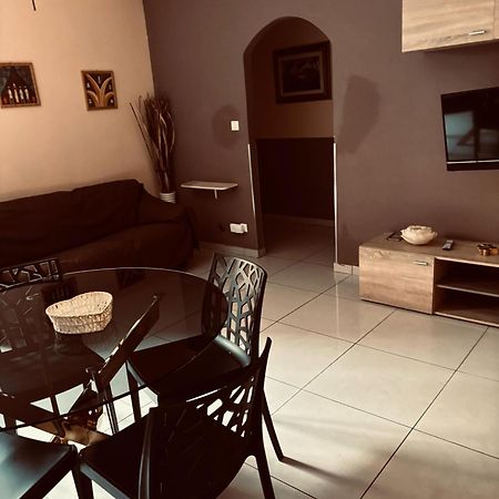 סנרמו Brown Apartment מראה חיצוני תמונה