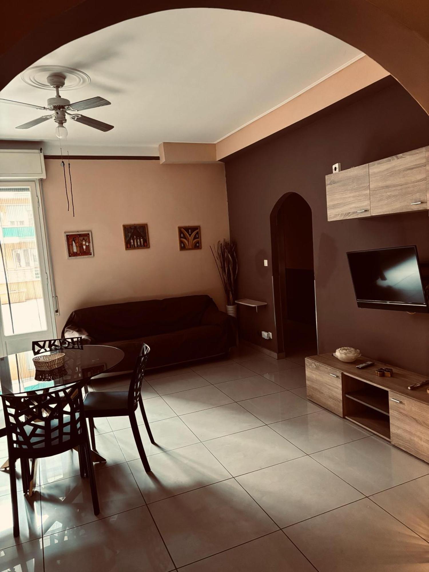 סנרמו Brown Apartment מראה חיצוני תמונה