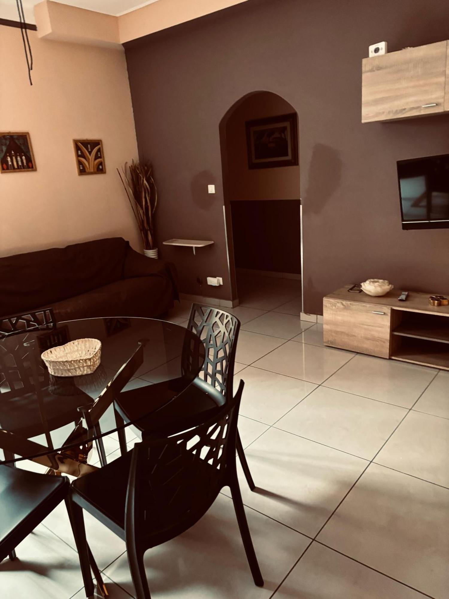 סנרמו Brown Apartment מראה חיצוני תמונה