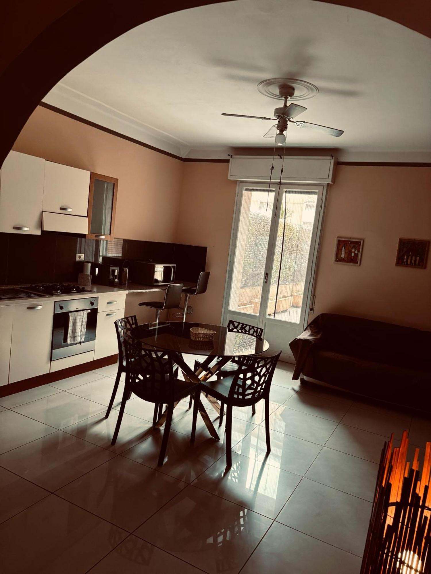 סנרמו Brown Apartment מראה חיצוני תמונה